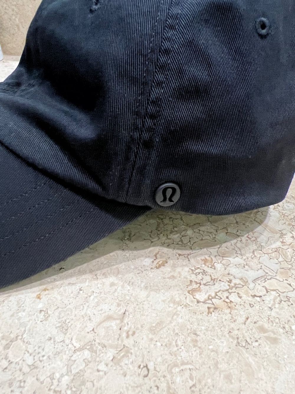 Lululemon Classic Ball Cap, black, size S/M - Picture 4 of 6